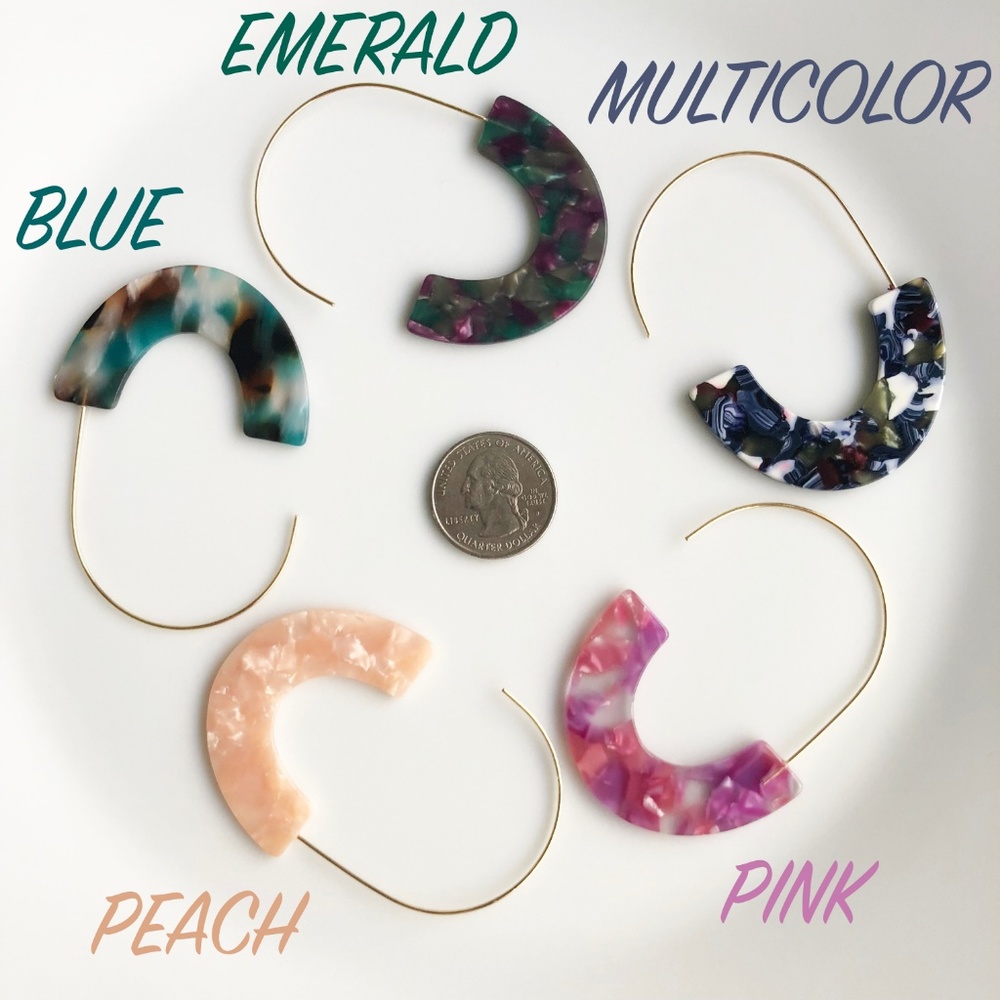 NEW "Camellia" U Acrylic Earrings (pink) - Picture 3 of 4